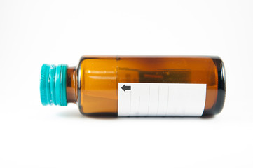 Closed up level of water fill on dry syrup bottle