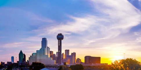 Badezimmer Foto Rückwand Panoramablick über die Innenstadt von Dallas © andreykr