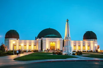 Zelfklevend Fotobehang Griffith observatory in Los Angeles © andreykr
