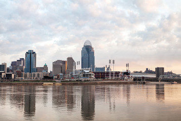 Fototapeta na wymiar Cincinnati downtown panoramic overview