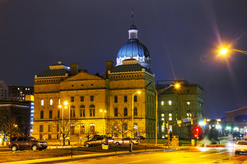 Fototapeta na wymiar Indiana state capitol building