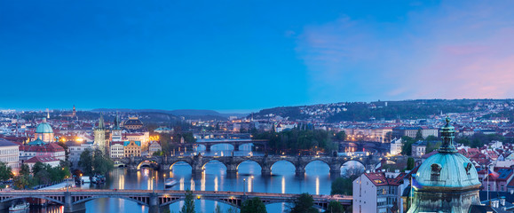 Obraz premium Panoramic view of Prague bridges over Vltava river