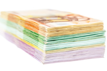 Viele verschiedene Euro-Geldscheine