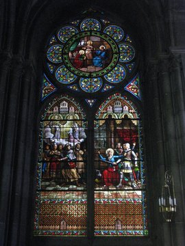 Vitrail dans la cath&eacute;drale ND de l'Assomption &agrave; Clermont-Ferrand : sainte Zita par Alain Makaraviez