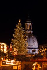 Fototapeta na wymiar Weihnachten in Dresden