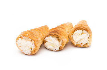 puff rolls with cream