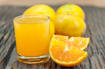 fresh oranges