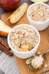 Apple crumble dessert