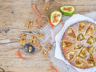 Fig cake with fresh figs