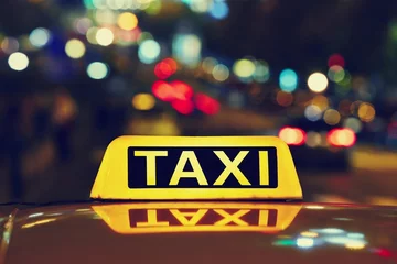 Foto op Plexiglas Night taxi © Chalabala