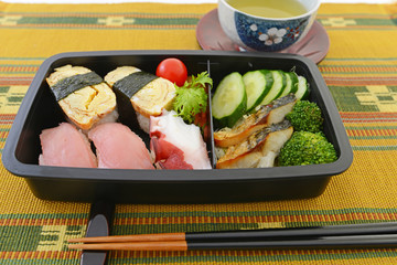 おいしそうな海鮮弁当