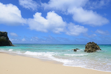 南国沖縄の美しい海
