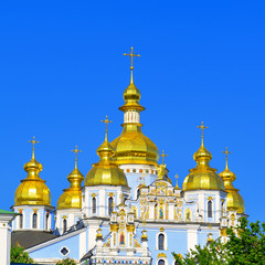 Fototapeta na wymiar St. Michael's Cathedral in Kiev