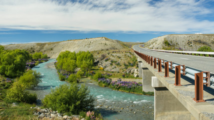 Obraz premium Brücke bei Lake Tekapo, Neuseeland