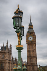 Fototapeta na wymiar Old Victorian streetlamp and Big Ben