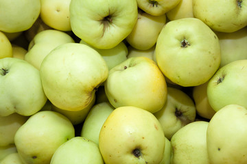green apple