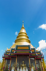 Naklejka premium golden pagoda