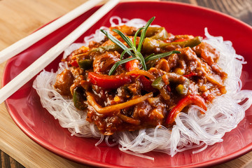 Chinese chicken with rice noodles