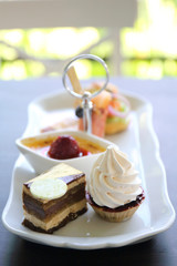 english tea set cake