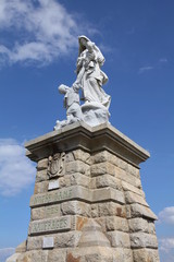 Fototapeta na wymiar Statue Notre-Dame des naufragés.