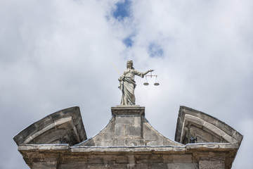 Fototapeta premium Justice Statue in Dublin