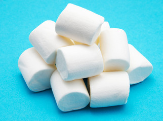  Pile of marshmallow 