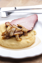 smoked ham with pea mash