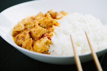 Spicy chicken curry with rice