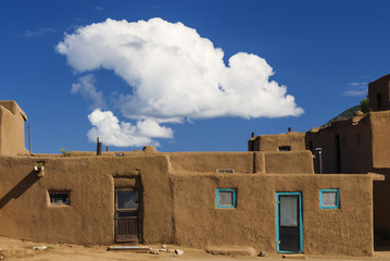 Taos Pueblo, älteste Indianerhäuser in USA