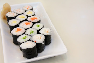 Mini mix sushi rolls