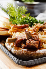 potato pancakes with mushrooms