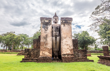 Wat Phra Sri Rattana Mahathat in Si Satchanalai historical park