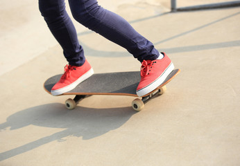 	skateboarding legs
