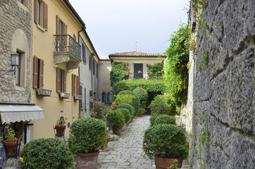 Fototapeta na wymiar San Marino patio