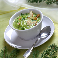 Christmas pea soup with toasted almonds