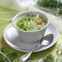 Christmas pea soup with toasted almonds