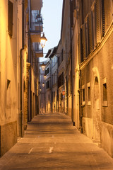 Fototapeta na wymiar Camerino (Marches, Italy) by night