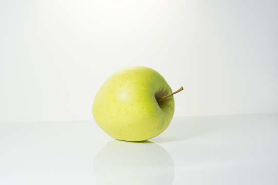 fresh Yellow large Apple