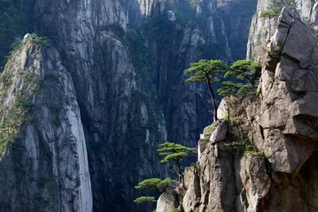 Rolgordijnen Huangshan Mountain (Gele Berg), China © Zzvet