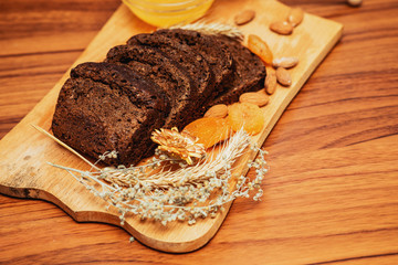 rye bread with honey