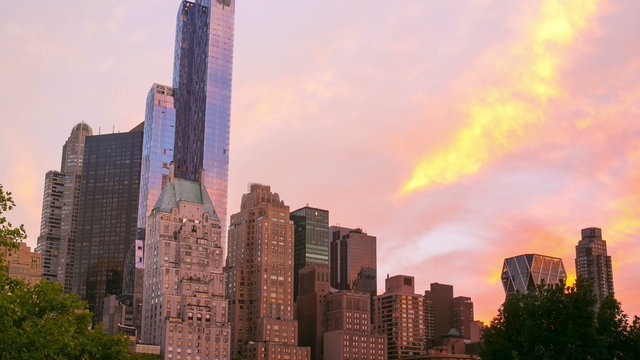 sunset buildings 4k time lapse from new york central park