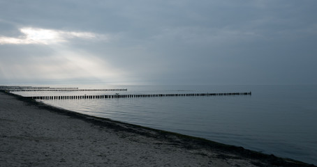 Buhnenreihe in der Ostsee