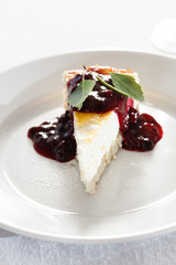 cheesecake with jam