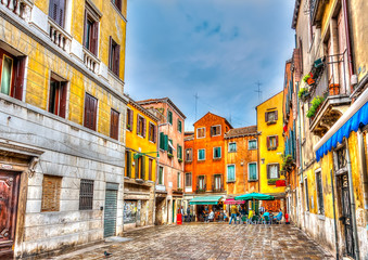 Fototapeta na wymiar Beautiful buildings at Venice Italy. HDR processed