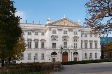 Fototapeta na wymiar Palais Trautson in Wien