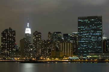 Fototapeta na wymiar Manhattan viewed from Long Island City