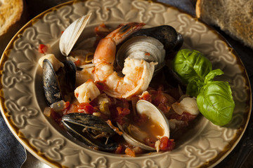 Homemade Italian Seafood Cioppino
