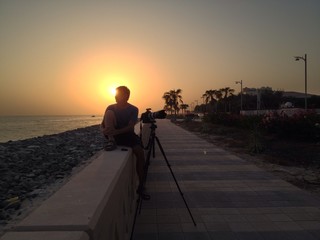 photografer in sunset