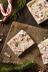 Homemade Holiday Peppermint Bark
