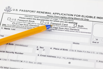 Obraz premium U.S. passport renewal application for eligible individuals
